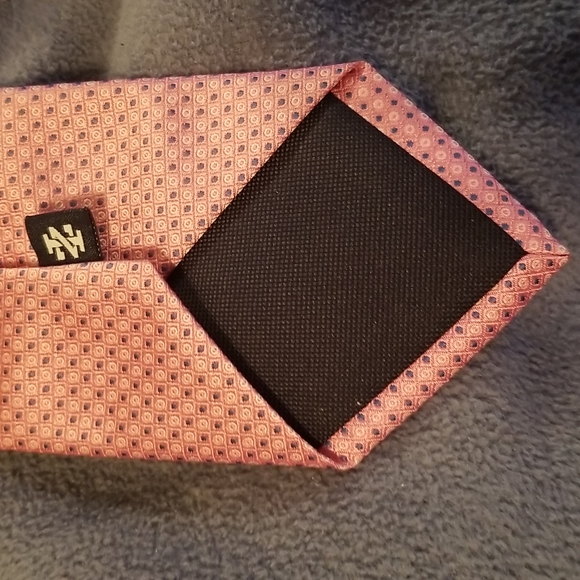 IZOD Mens Necktie - Picture 4 of 4